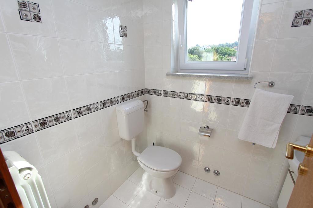 Apartment Villa Nera PUY Eksteriør bilde