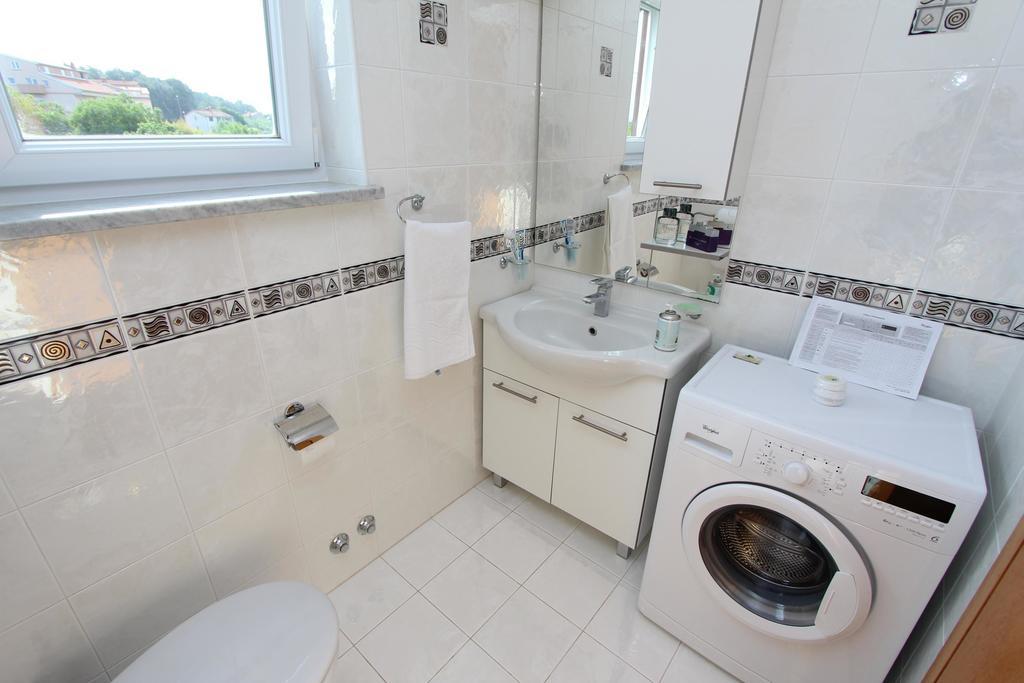 Apartment Villa Nera PUY Eksteriør bilde