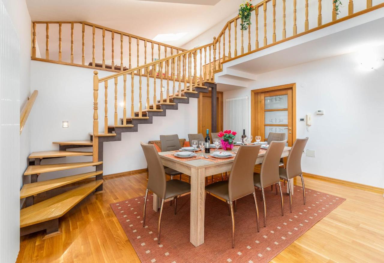 Apartment Villa Nera PUY Eksteriør bilde